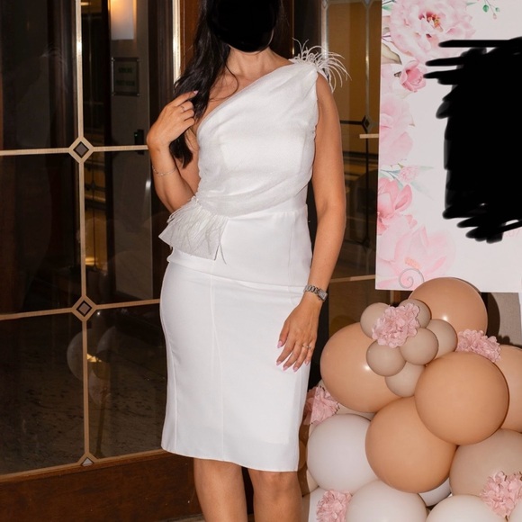 One Shoulder Dress - Picture 2 of 3